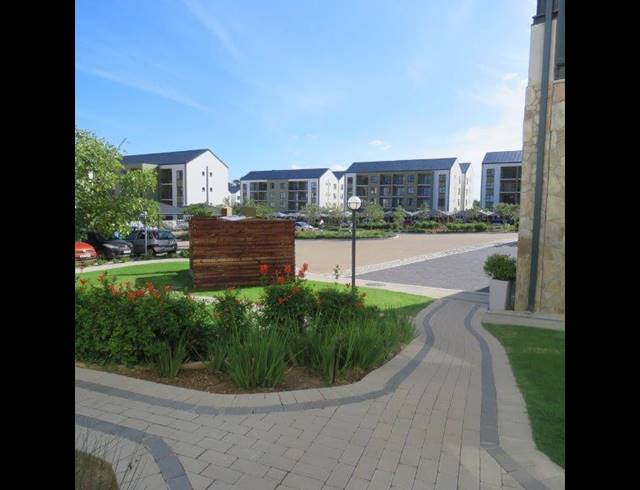 2 BEDROOM APARTMENT TO LET IN GREENBAY ECO ESTATE